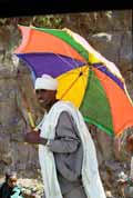 Mnich b�hem Timkatu. Lalibela. Sever,  Etiopie.