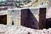 Kamenn� chr�m sv. Ji��. Lalibela. Sever,  Etiopie.