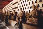 Chr�m Wat Si Saket ve Vientiane. Laos.