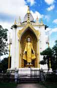 Buddha v chr�mu v Bago. Myanmar (Barma).