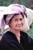 �ena z horsk�ho kmene Pa-O. Oblast jezera Inle. Myanmar (Barma).