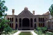 Tradi�n� d�m Khan-e Borujerdi. Kashan. �r�n.