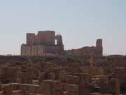 Sabratha byla sou��st� Numidiansk�ho kr�lovstv� Massinissa. V 2.-3 stolet� na�eho letopo�tu byla p�estav�na v rom�nsk�m stylu. Libye.