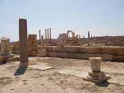 Sabratha byla sou��st� Numidiansk�ho kr�lovstv� Massinissa. V 2.-3 stolet� na�eho letopo�tu byla p�estav�na v rom�nsk�m stylu. Libye.