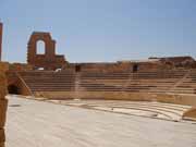 Sabratha byla sou��st� Numidiansk�ho kr�lovstv� Massinissa. V 2.-3 stolet� na�eho letopo�tu byla p�estav�na v rom�nsk�m stylu. Libye.
