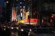 Times Square, Manhattan, New York. Spojen� st�ty americk�.