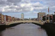Dublin, Halfpenny bridge. Irsko.