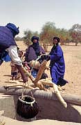 Studna na okraji o�zy. Pou�� Sahara. Mali.