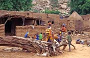 Lid� Dogon, vesnice Teli. Mali.