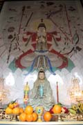 Buddhistick� monaterie Po Lin - m�sto, kde stoj� Tian Tan Buddha. Hong Kong.