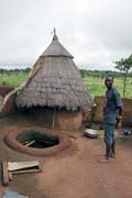 Horn� patro domu tata somba. Oblast Boukoumb�. Benin.