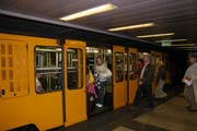 Metro, Budape��. Ma�arsko.