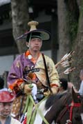Tsurugaoka Hachiman-gu Shrine Reitaisai (Ka�doro�n� Festival) svatyn� Tsurugaoka Hachiman-gu. Tento den se kon� Yabusame - tradi�n� japonsk� lukost�elba z kon�. M�sto Kamakura. Japonsko.